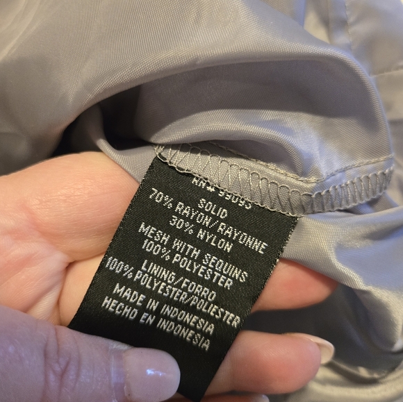 BOGO Le Bos Elegant Silver Gray Sleeveless Dress with Floral Accent Size 14  I7 - Picture 10 of 11